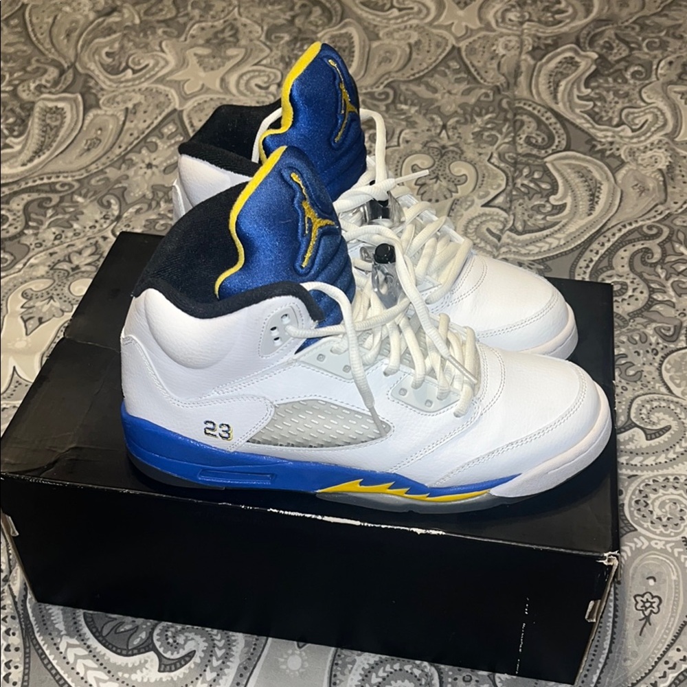 Jordan retro 5 laneys 6.5Y